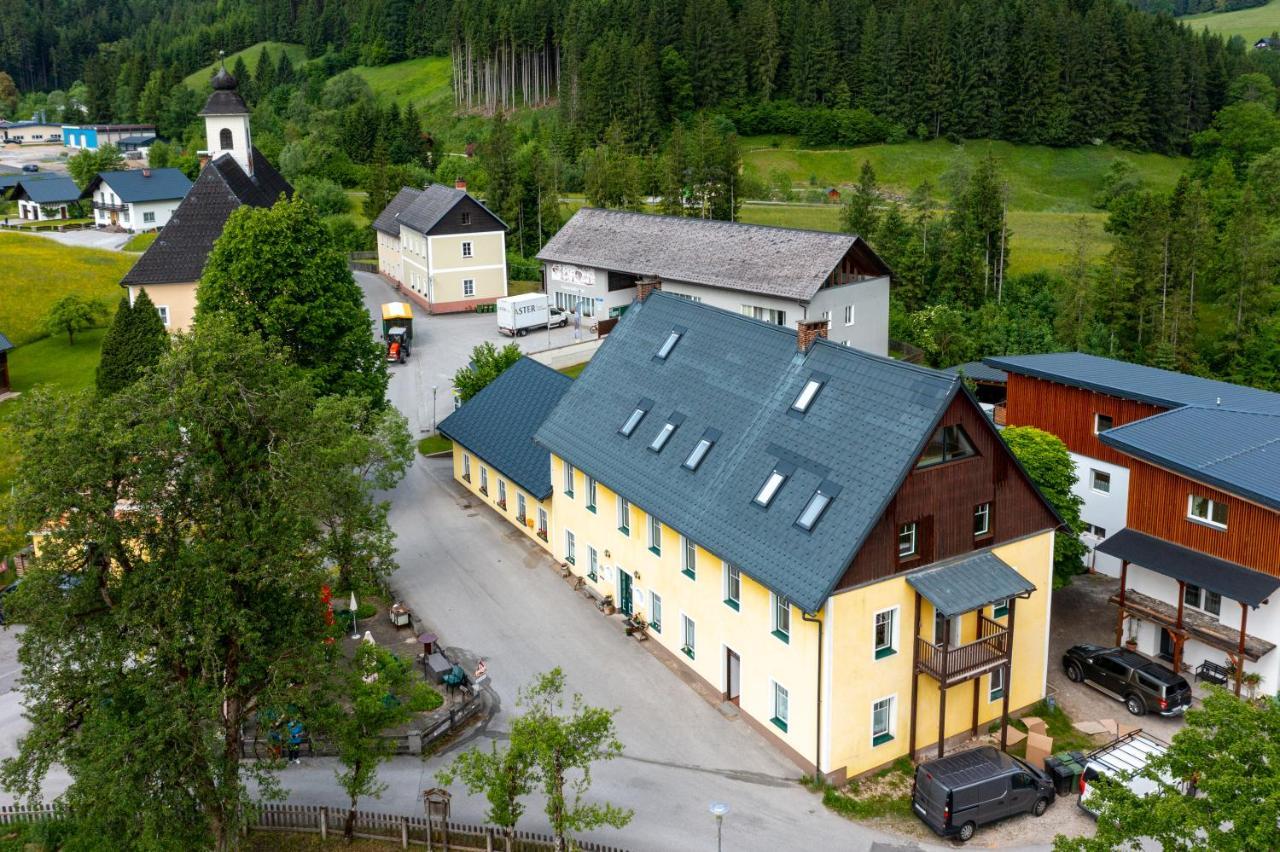Naturparkresort Geoapartment Gams bei Hieflau Esterno foto